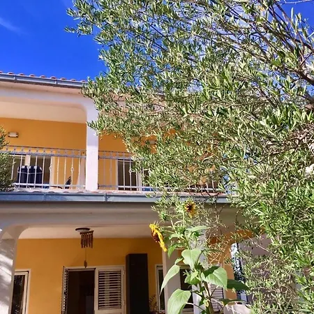 In With Seaview, Terrace, Wifi *