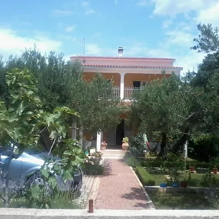 Apartman In With Seaview, Terrace, Wifi *