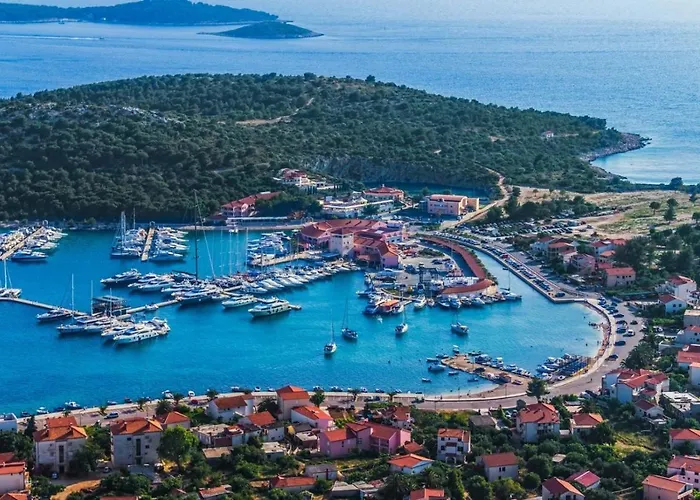 In With Seaview, Terrace, Wifi דירה *